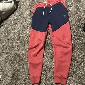 Multi color nike tech sweatpants men’s size small
